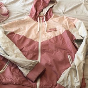 Nike windbreaker
